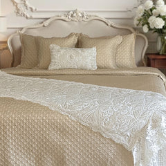 Ivoria - Bedcover & Runner set
