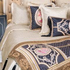 Black Bal -Bedcover & Runner set