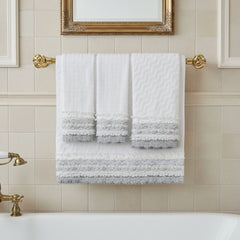 White veil towel
