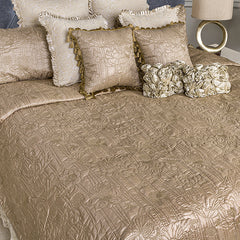 Water Lily - Diva Riche