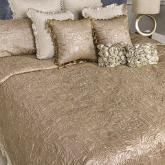 Water lily beige- Pillow cover - Diva Riche