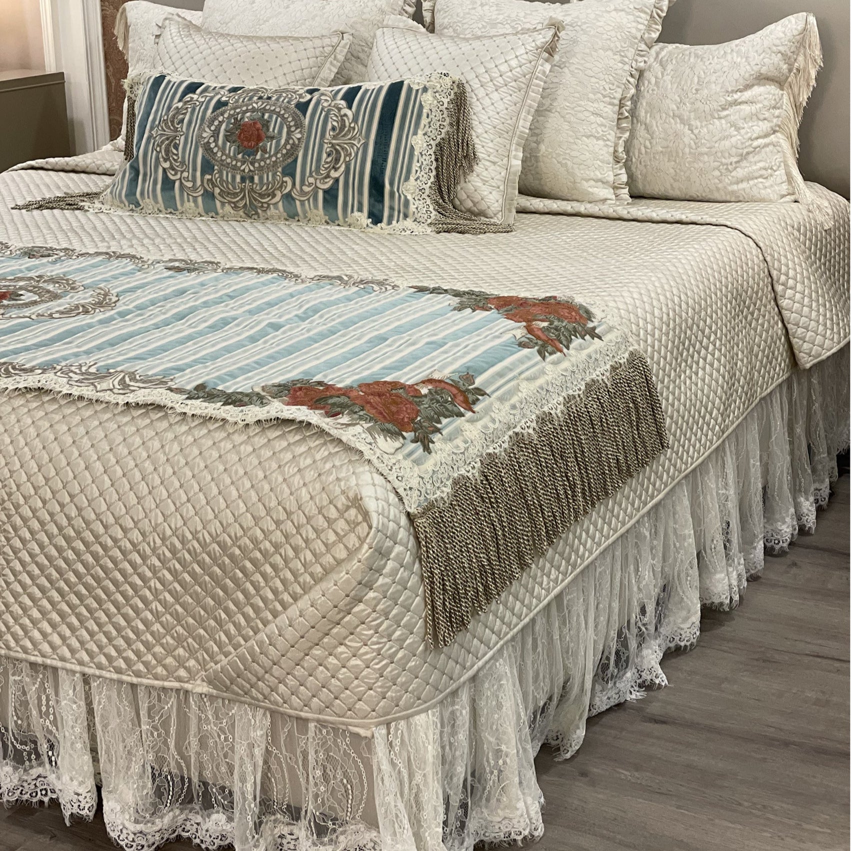 Chenile- 5 pc set