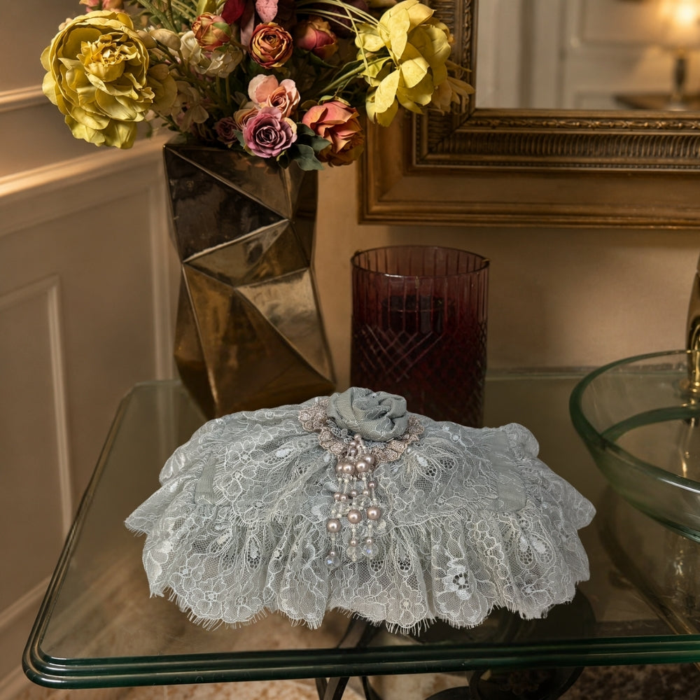 vintage lace - tissue box cover