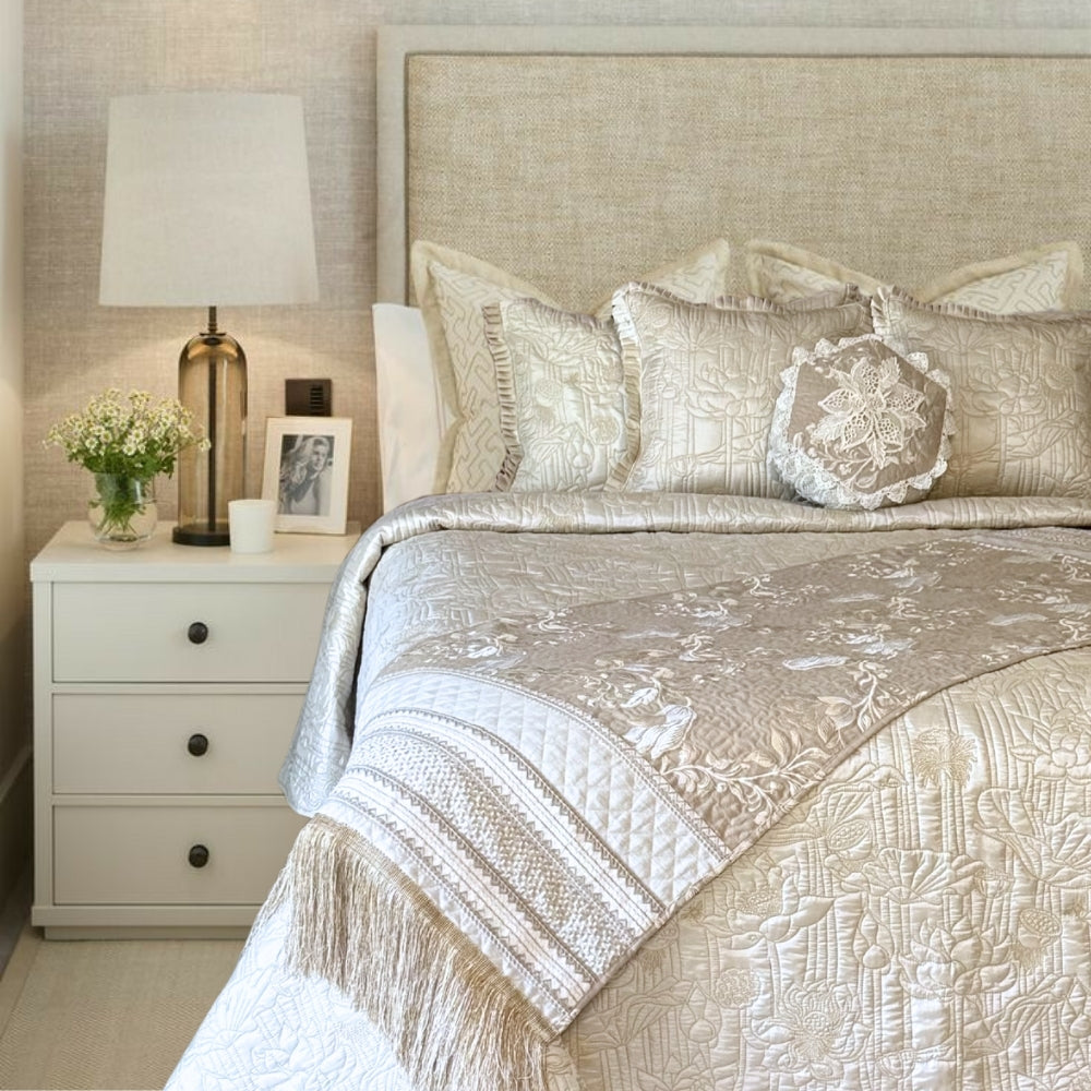Bloom - Bedcover & Runner set