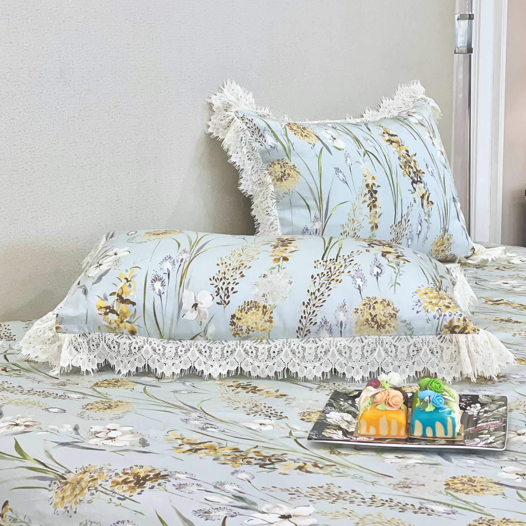 Pinecone Hill set- 3 pc set