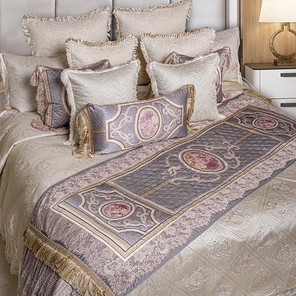 Grey bal and Bedcover  - 5 Pc Set