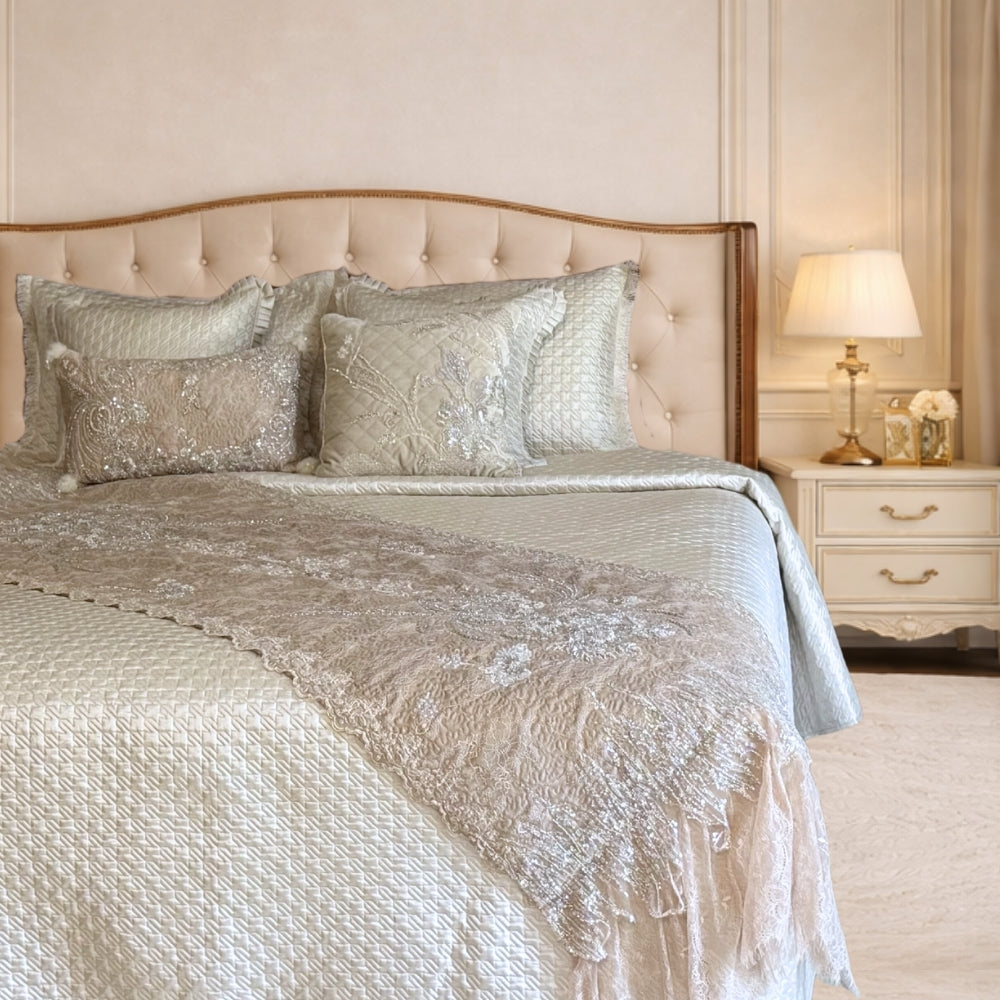 Ornè- Bedcover & Runner Set