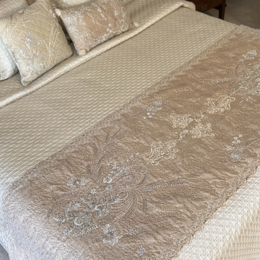 Ornè- Bedcover & Runner Set