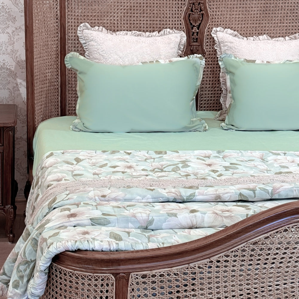 Magnolia quilt set