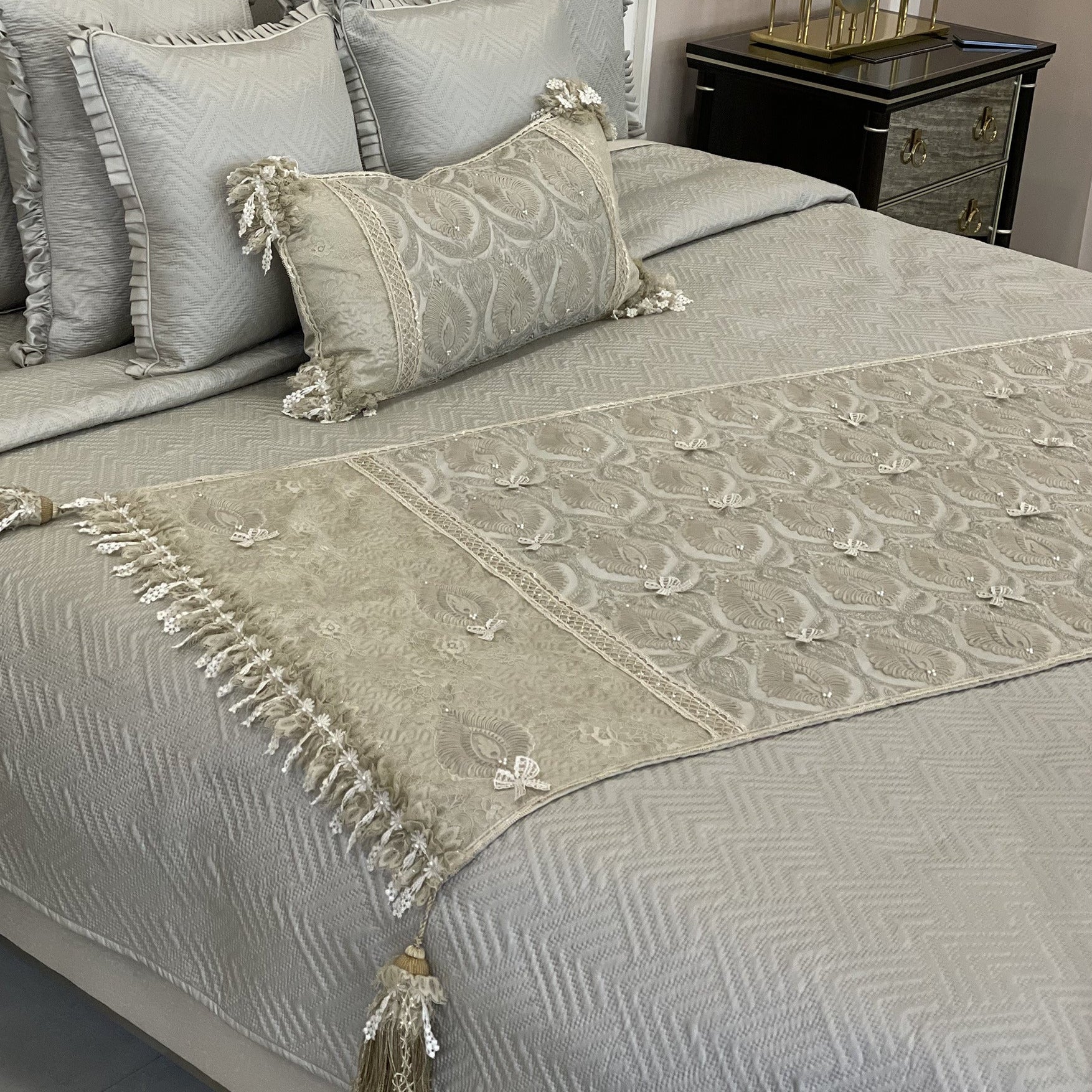 LA Bella -5 pc Set