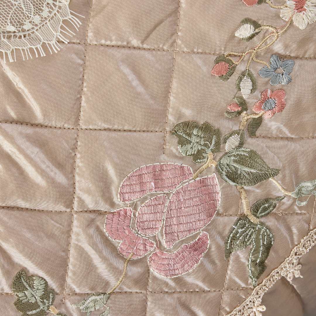 Oasis Beige Bedcover set