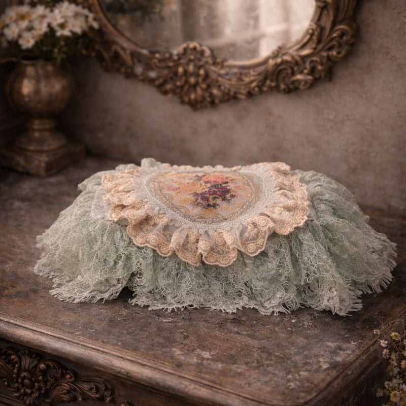 Antique floral (Blue) - tissue box cover