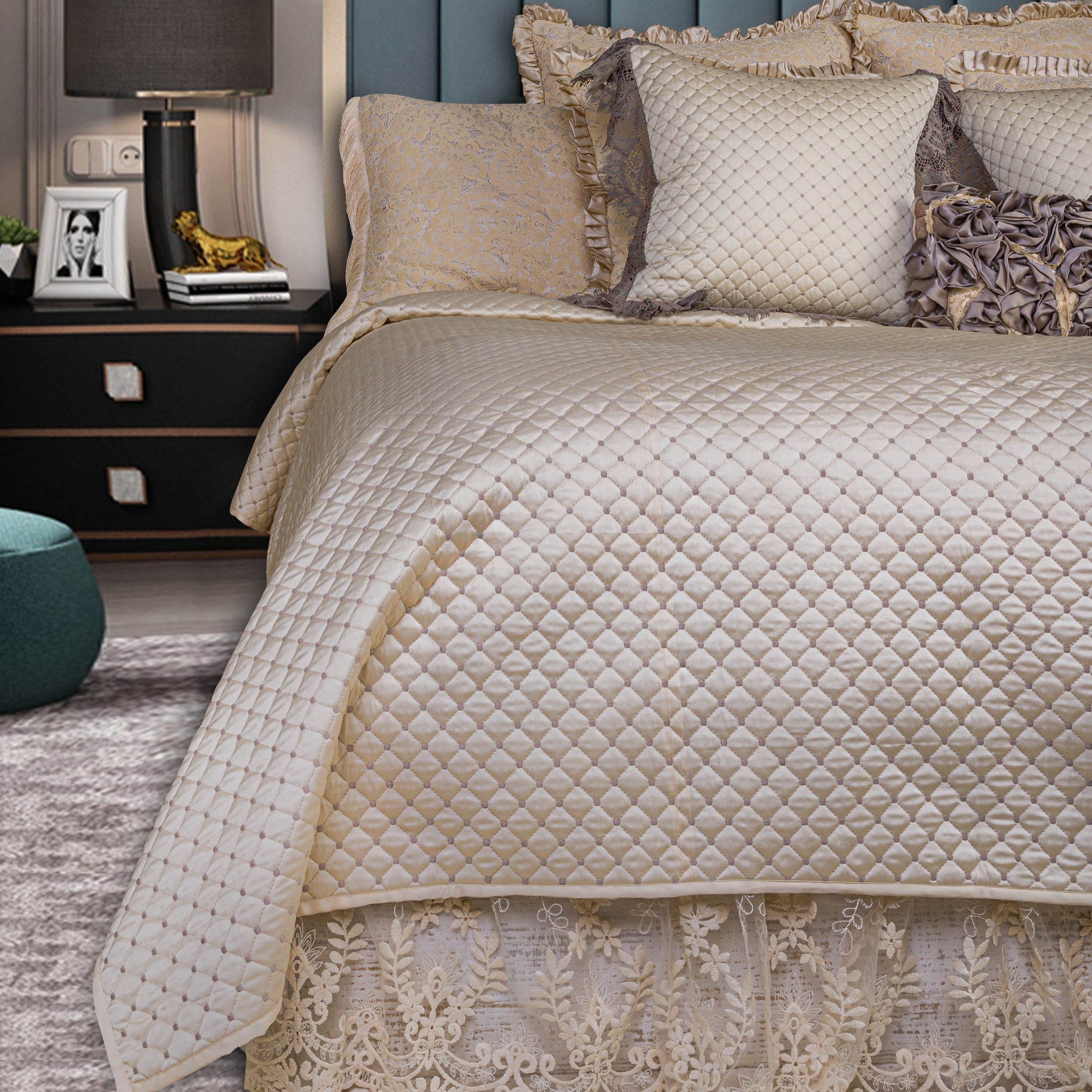 Lattice - Diva Riche