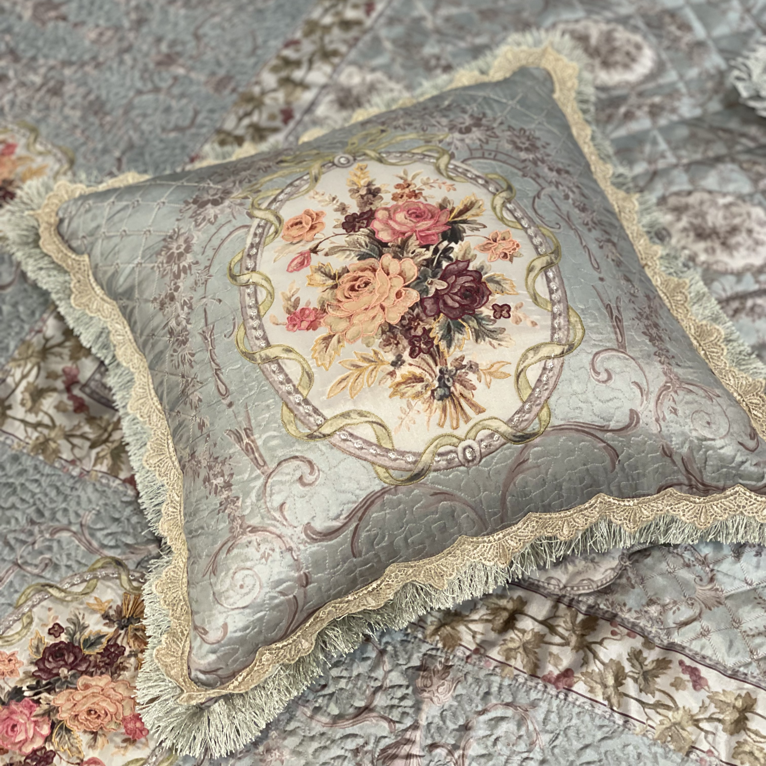 Antique Floral Bedcover Set