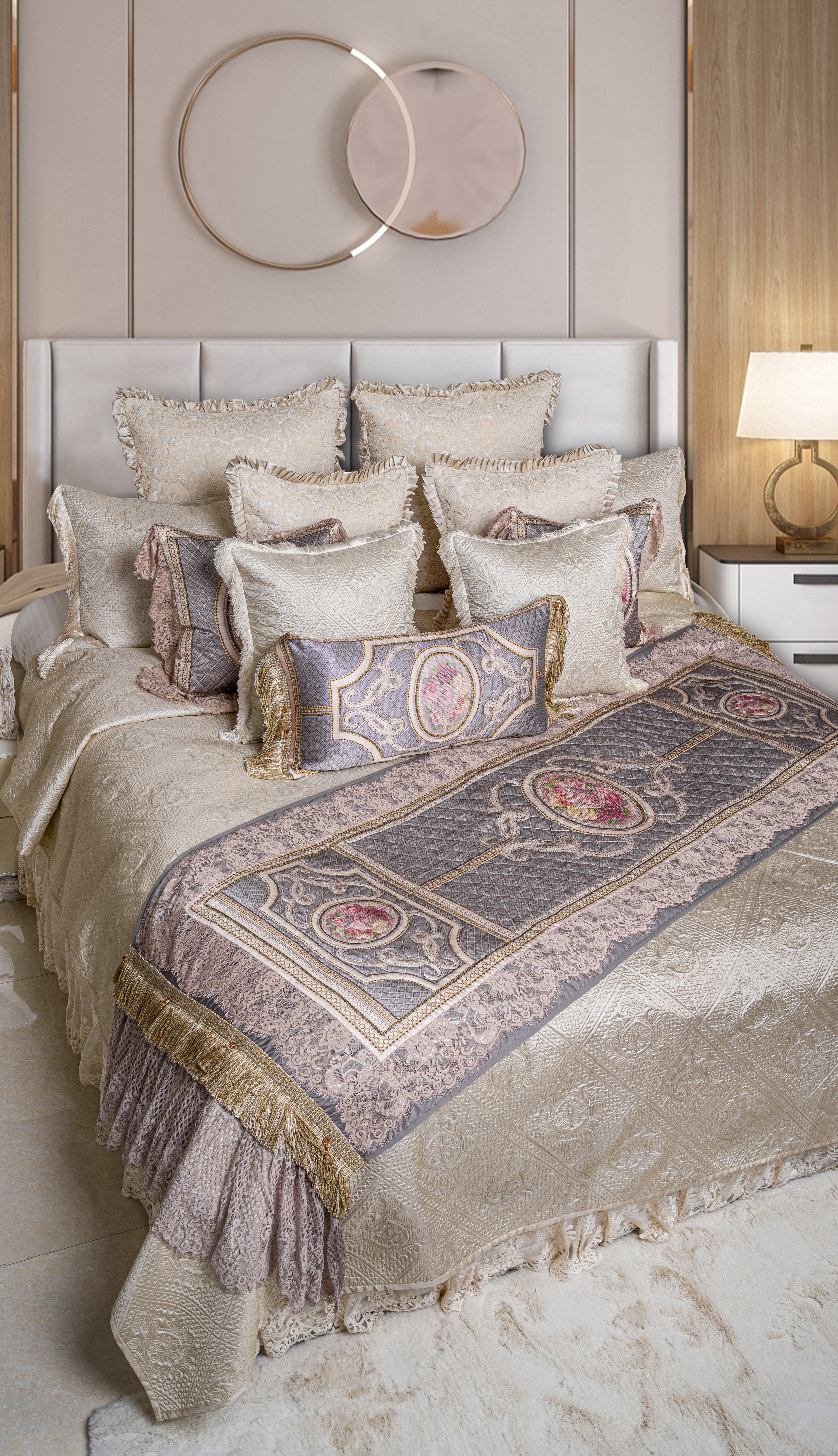 Grey bal and Bedcover  - 5 Pc Set