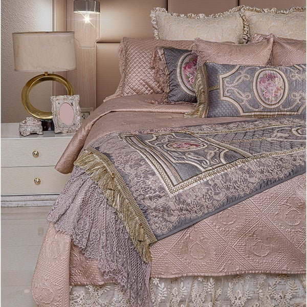 Grey bal and Bedcover  - 5 Pc Set