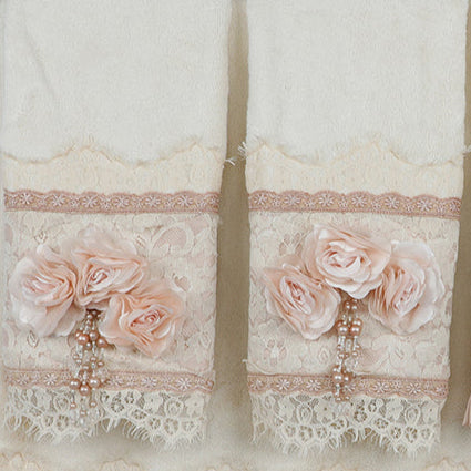 Peach Roset Towels