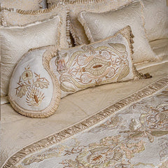 Eski - Accent Paisely cushion with filler - Diva Riche